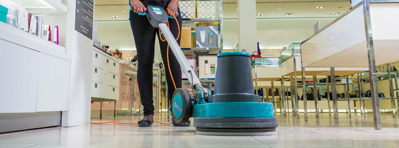 hiring a commercial cleaning company